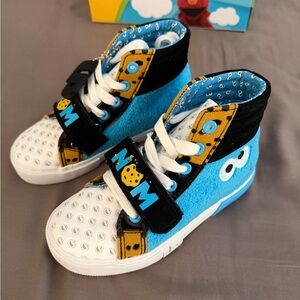BNWT Ground Up Cookie Monster Sneakers